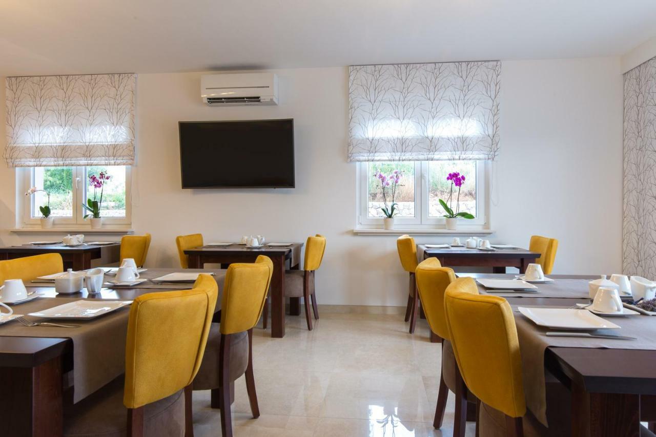B&B Villa Maris Punat Luaran gambar